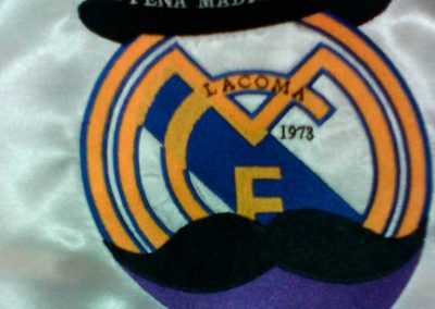 escudo Madrid camiseta peña la coma
